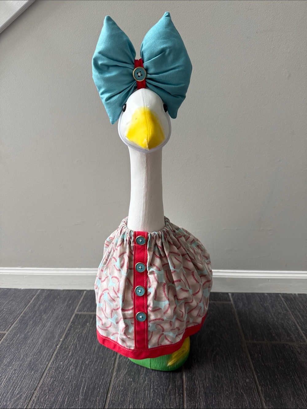 NEW 23” Porch Goose Baseball Outfit with Bow